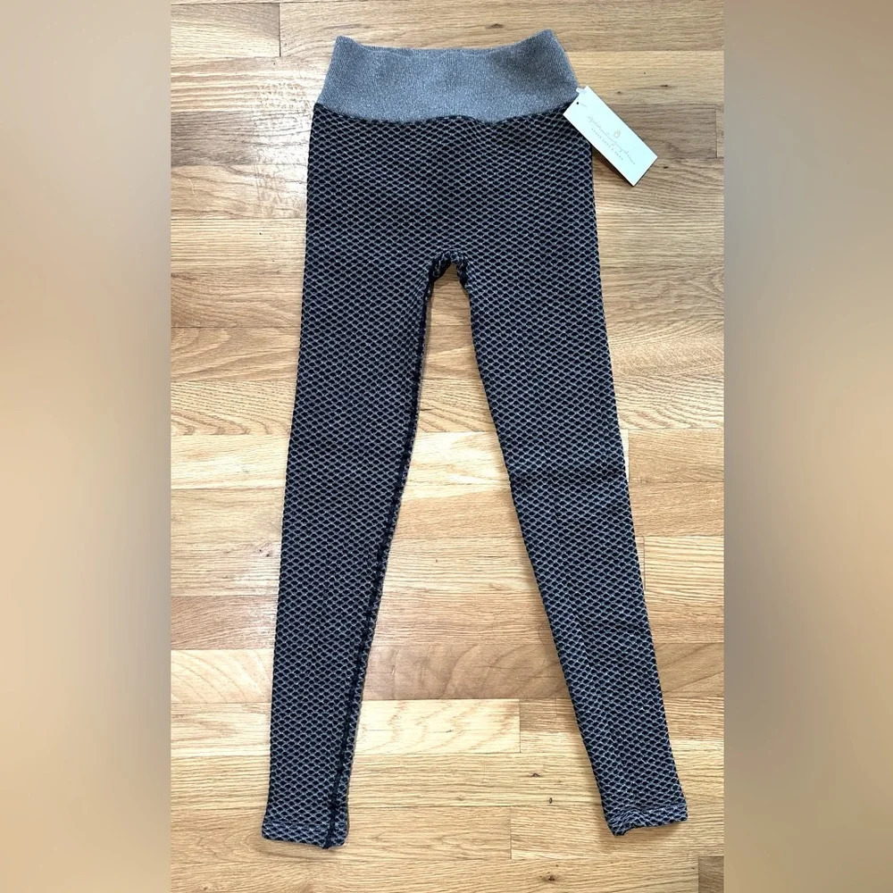 NWT Spiritual Gangster Black and Gray Textured Leggings XS/S